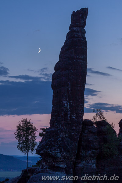 Kletterfelsen Tante bei Mondschein