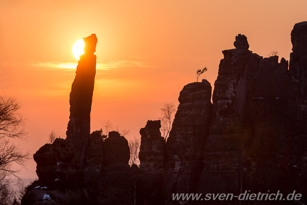 Kletterfelsen Tante im Sonnenfeuer